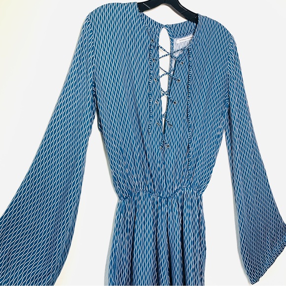 Faithful the Brand Lace Up Open Back Bell Sleeve Short Romper - Picture 3 of 8